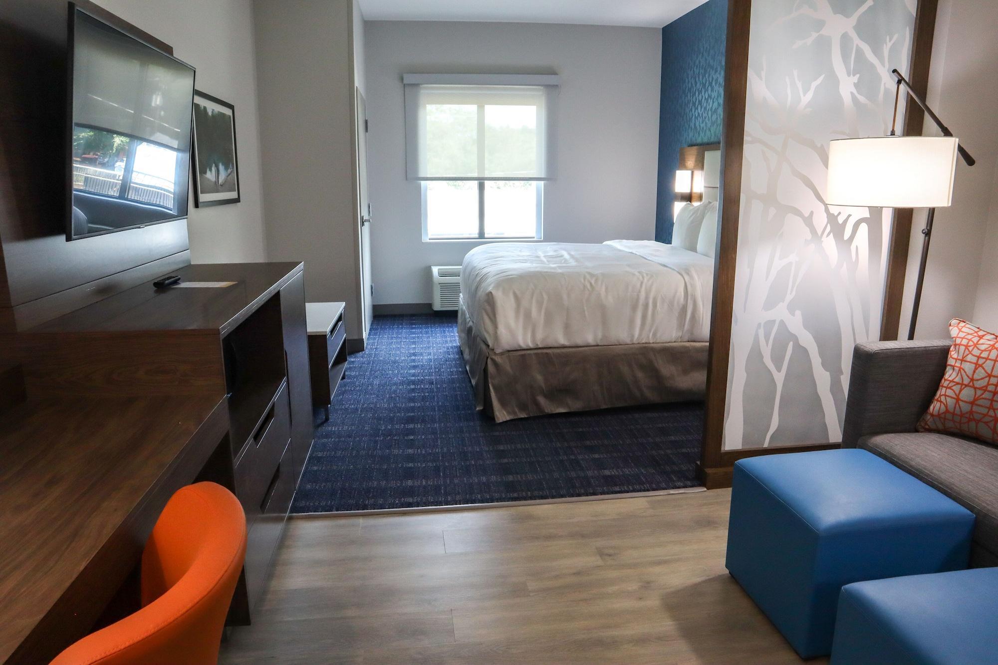 Comfort Suites Gainesville Near University Εξωτερικό φωτογραφία
