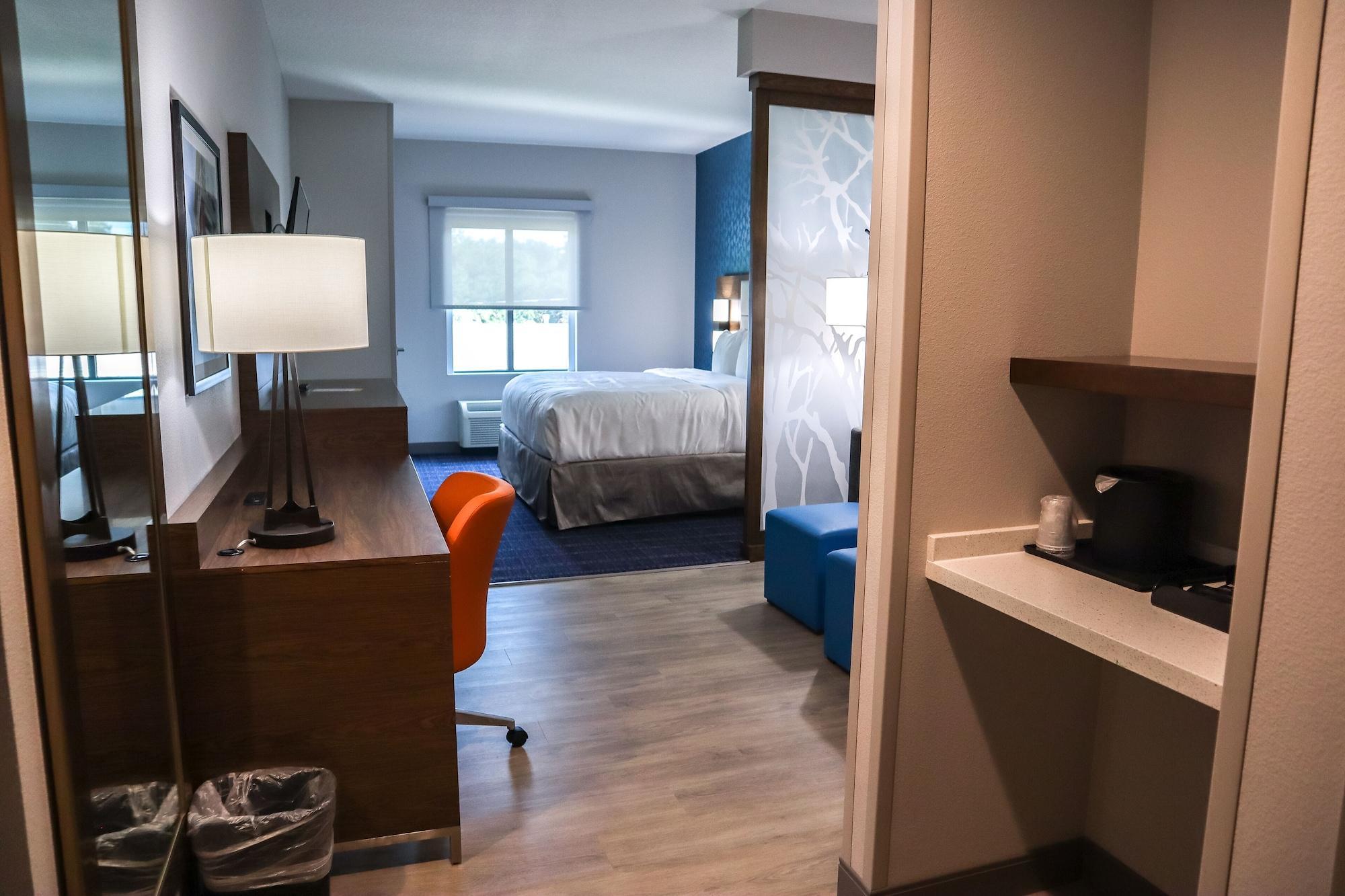 Comfort Suites Gainesville Near University Εξωτερικό φωτογραφία