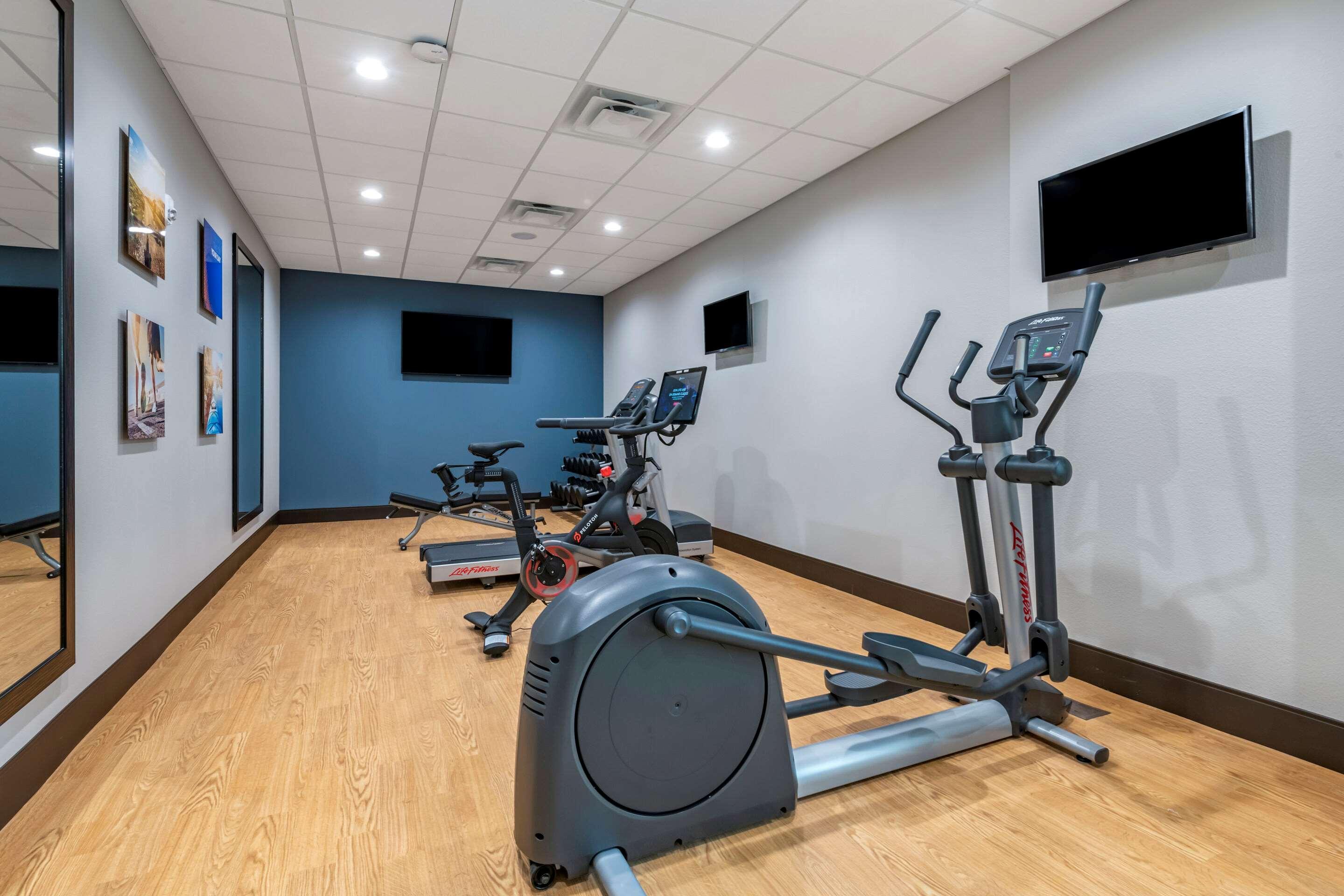 Comfort Suites Gainesville Near University Εξωτερικό φωτογραφία