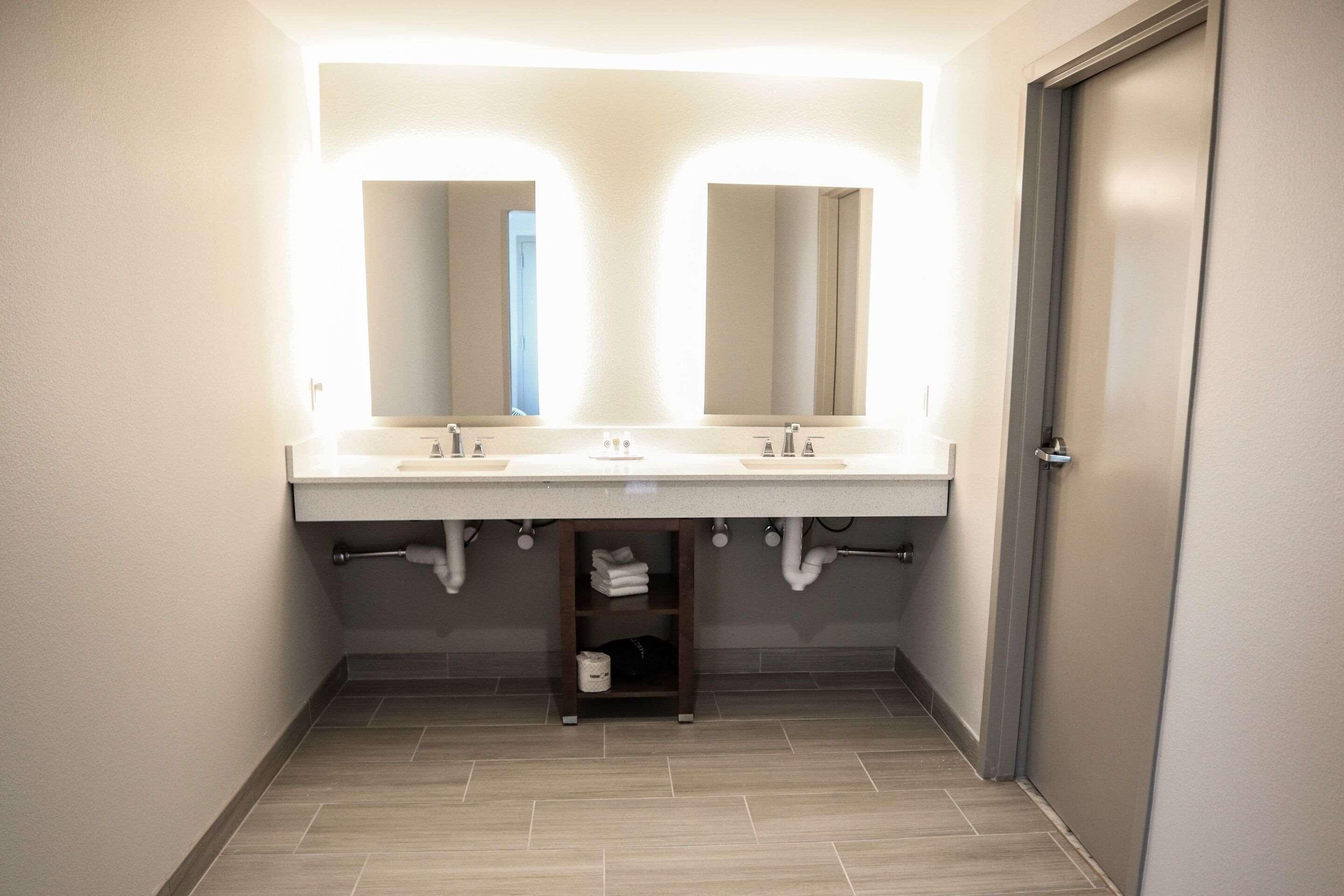 Comfort Suites Gainesville Near University Εξωτερικό φωτογραφία