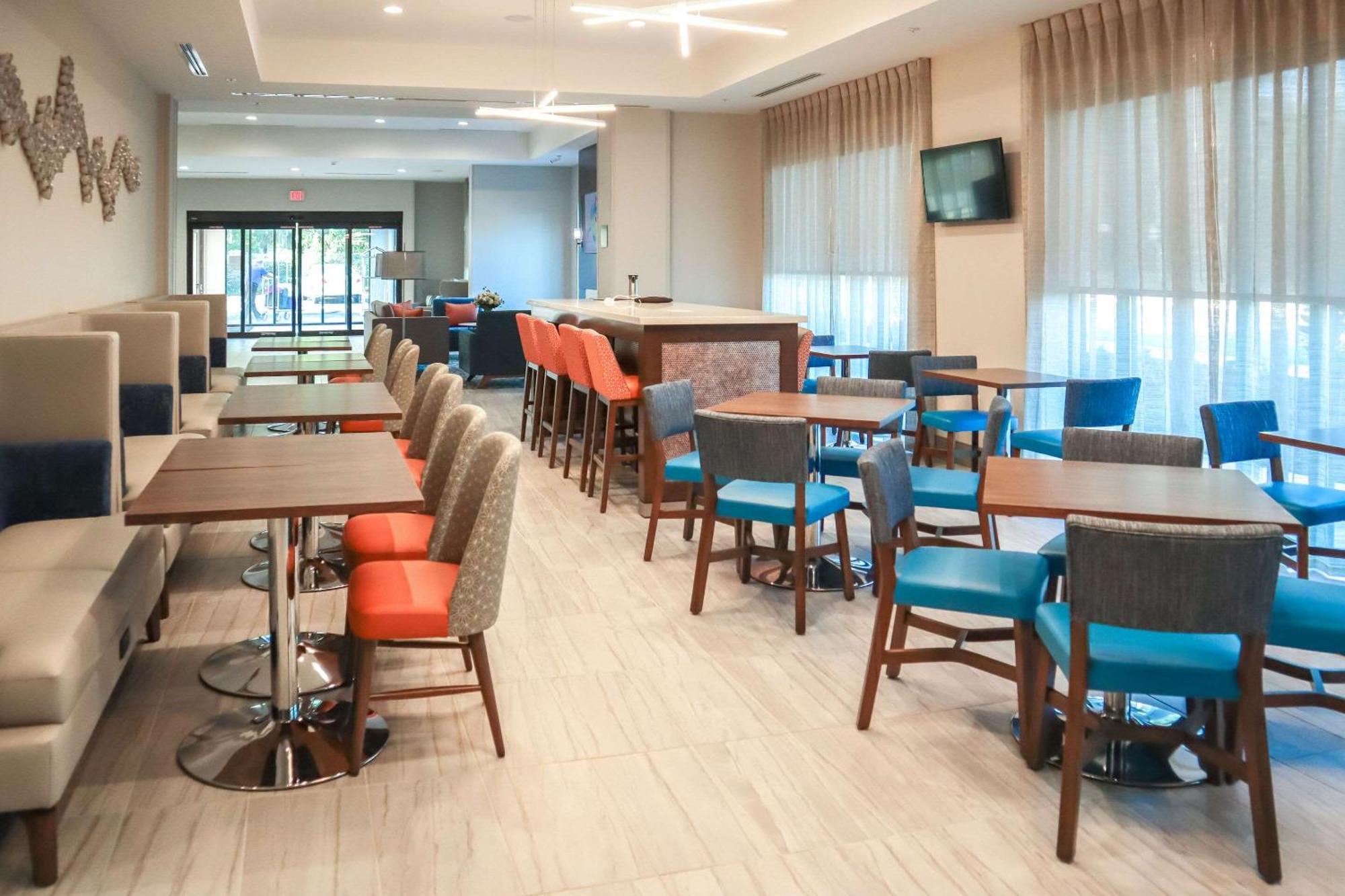 Comfort Suites Gainesville Near University Εξωτερικό φωτογραφία