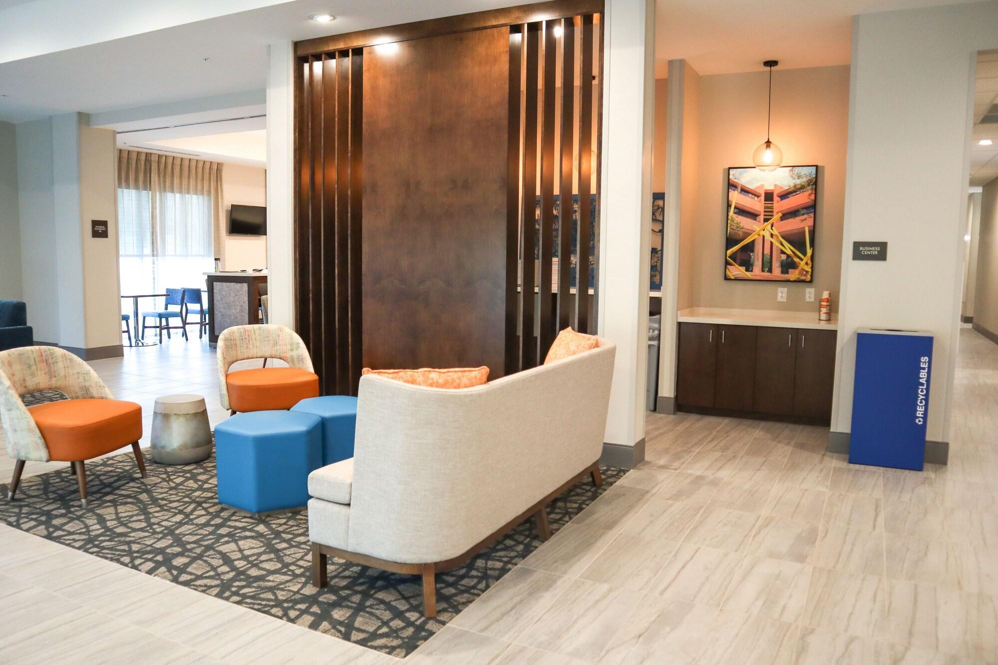 Comfort Suites Gainesville Near University Εξωτερικό φωτογραφία