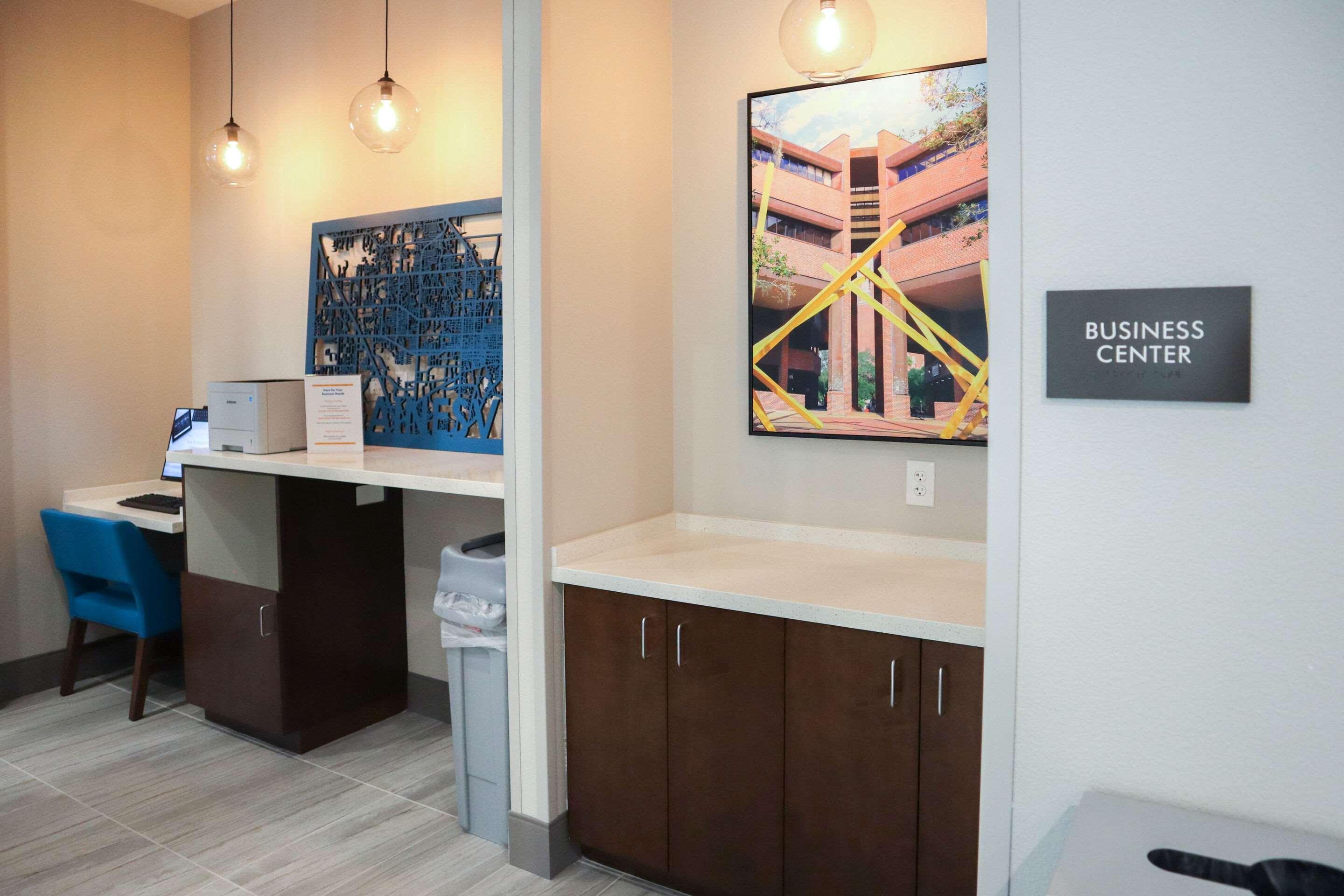 Comfort Suites Gainesville Near University Εξωτερικό φωτογραφία